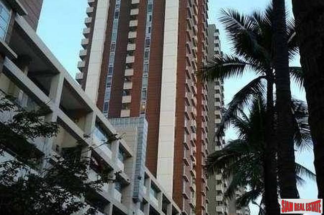 Lake View Condominium | Large 2 Bed Lake View Condo at Nonthaburi-0