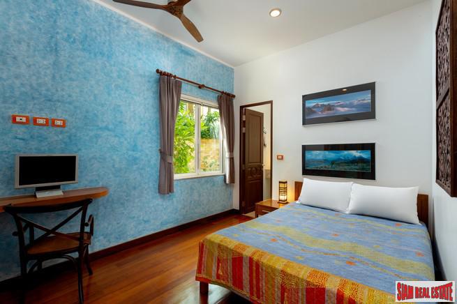 Beautiful and Spacious Hillside Home with Pool Overlooking Loch Palm Golf Course-17