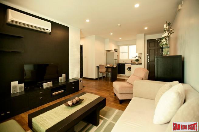 Baan Siri Sukhumvit 13 | Elegant Two Bedroom Condo Located in a Low-Rise Building with City Views Near BTS Nana-2