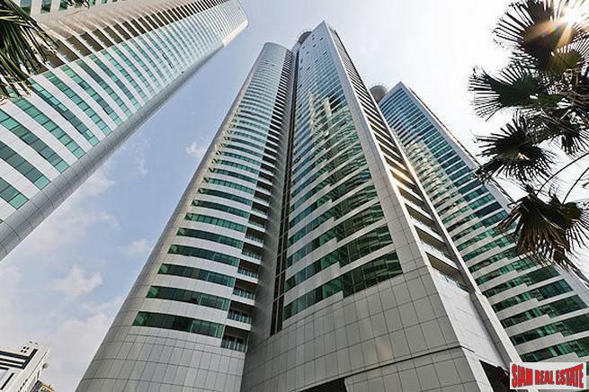 Millennium Residence @ Sukhumvit | Amazing Views of Benchakiti Park from this Extra Large Three Bedroom Asok Condo-12