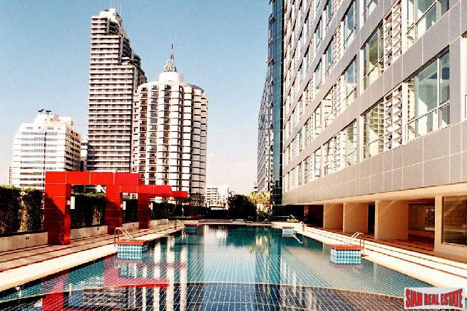 The Trendy Condo | Large One Bed Condo Near BTS Nana-23
