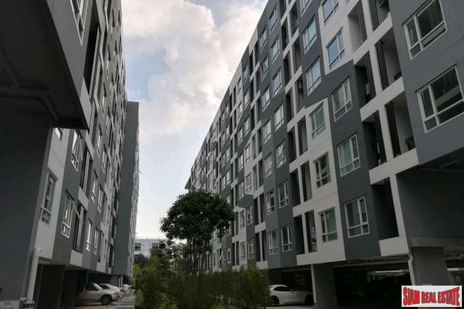 Regent Home 81 | Pool View Two Bedroom Condo for Sale in On Nut-14