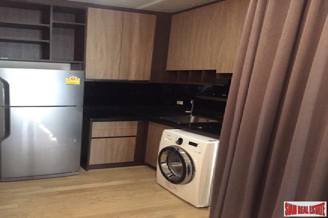 Noble Refine | Large and Nicely Decorated Two Bedroom Condo Near Major Phrom Phong Shopping & BTS-10