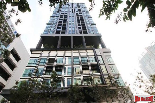 The Capital Ekkamai - Thonglor | New Modern Three Bedroom Condo with Utility Room and Maids Room-0