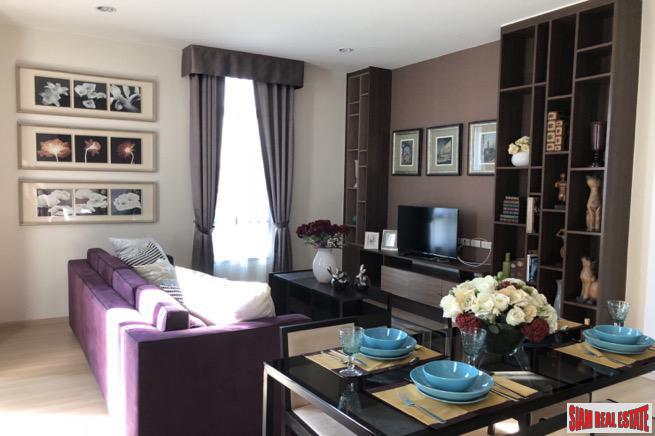 The Capital Ekkamai - Thonglor | New Modern Three Bedroom Condo with Utility Room and Maids Room-11