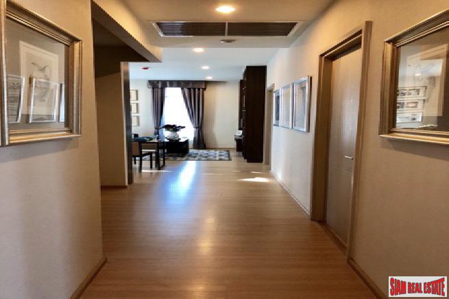 The Capital Ekkamai - Thonglor | New Modern Three Bedroom Condo with Utility Room and Maids Room-3