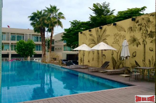 Two Bedroom, Three Storey Home on Tree Lined Street in Suan Luang-13