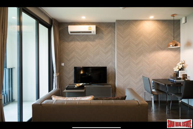 Exclusive Private Living in this New Ratchathewi Condominium - Two Bedrooms-15