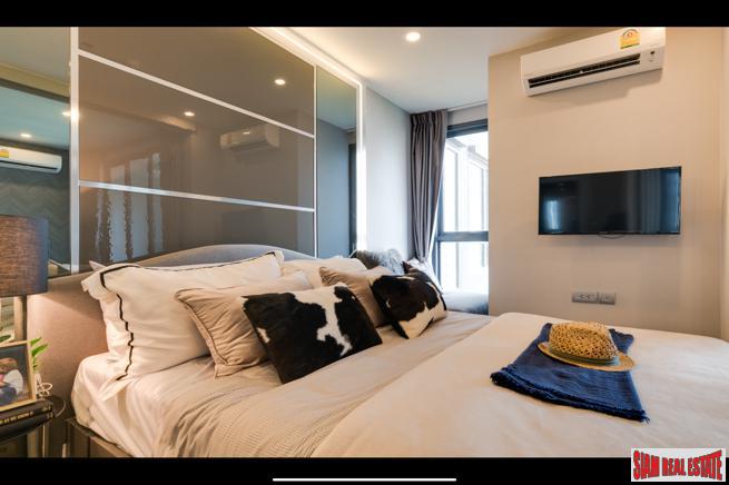 Exclusive Private Living in this New Ratchathewi Condominium - Two Bedrooms-8