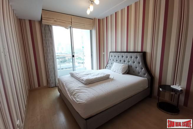 Supalai River Place Condominium | Two Bedroom Corner Unit with Amazing City and Chao Phraya River Views at Krung Thonburi-14