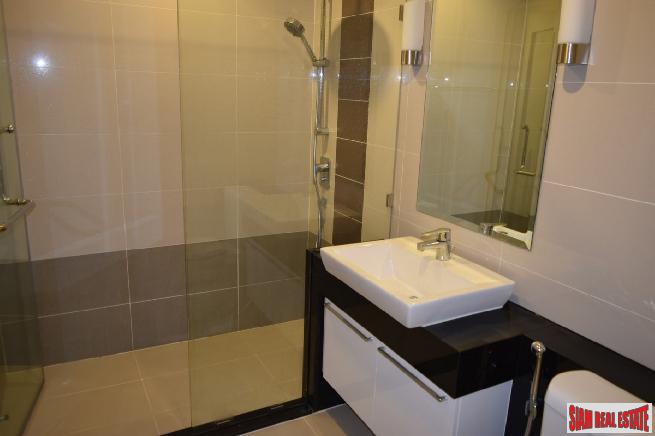 Supalai Lite Sathorn-Charoenrat | Two Bed Penthouse Condo for Sale-23