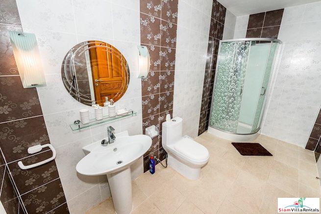 Platinum Residence | Private Three Bedroom Pool Villa for Rent in Convenient Area of Rawai-12