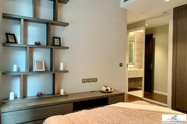 Diplomat 39 | Classic One Bedroom Condo with Pool View just a One Minute Walk from BTS Phrom Phong-18