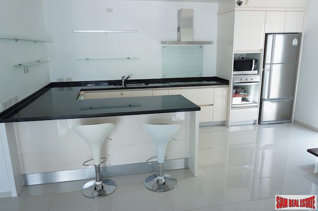Stylish Two Storey Modern House with Pool near Golf Course in Kathu-10
