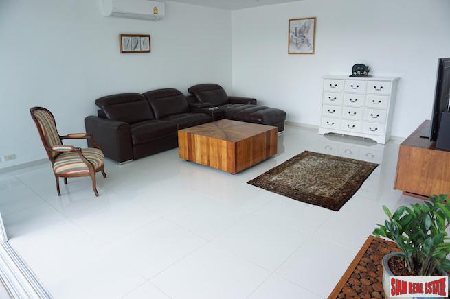 Stylish Two Storey Modern House with Pool near Golf Course in Kathu-2