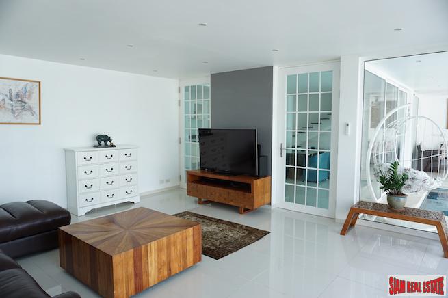 Stylish Two Storey Modern House with Pool near Golf Course in Kathu-5
