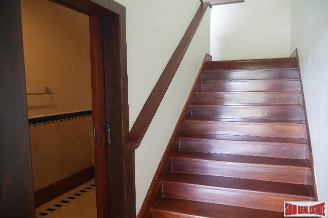 Lake Shore Villas | Exceptional Lake View Four Bedroom House for Sale in Laguna-14