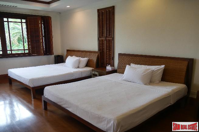 Lake Shore Villas | Exceptional Lake View Four Bedroom House for Sale in Laguna-16