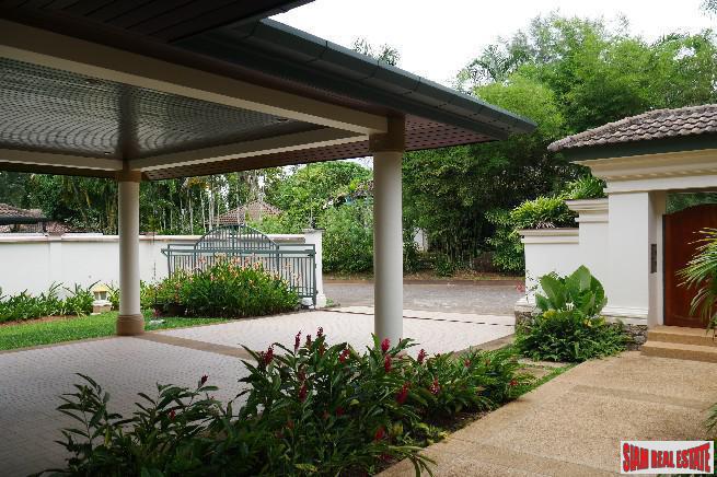 Lake Shore Villas | Exceptional Lake View Four Bedroom House for Sale in Laguna-25