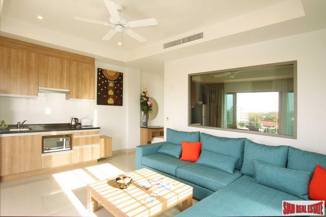 Sunny One Bedroom Condo with Great Rental Returns Near Surin Beach-2