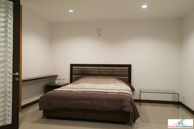 Large Furnished Three Bedroom Condo for Rent in Ekkamai-14
