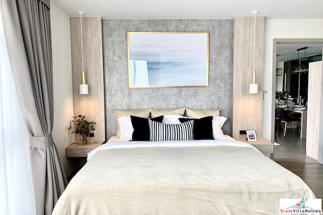 RHYTHM Ekkamai | Large Modern Two Bedroom Corner for Rent in New Condo-9