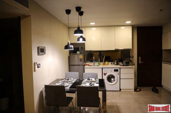 Quad Silom | Large Two Bedroom Condo for Sale in a Low-rise Building in Chong Nonsi-3