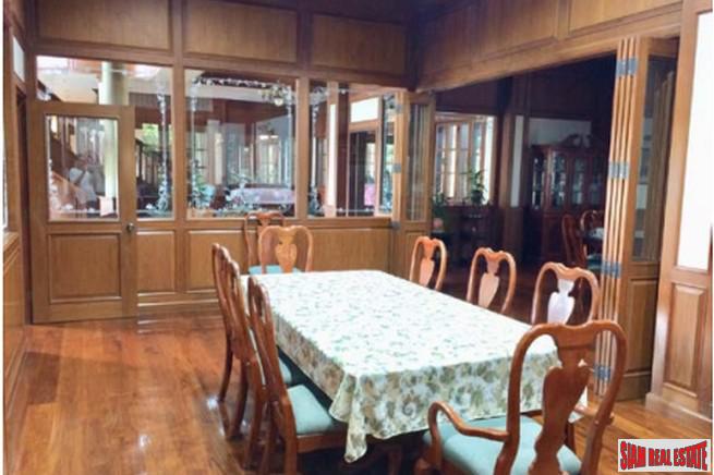 Beautiful Two Storey, Six Bedroom Modern Thai-Style House on 3 Rai of Land Near Don Muang Airport-13