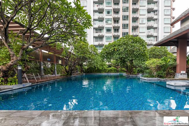 Circle Condominium | Show Quality Luxury Two Bedroom Condo in Phetchaburi with Unblocked City Views