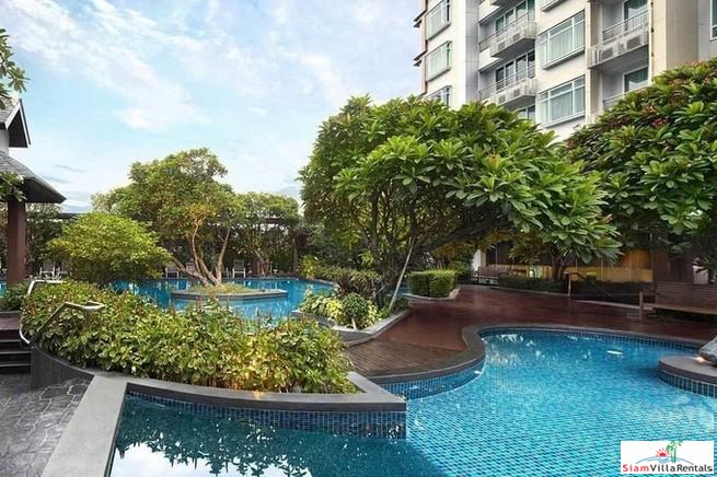 Circle Condominium | Show Quality Luxury Two Bedroom Condo in Phetchaburi with Unblocked City Views-26