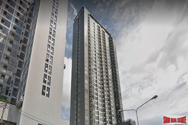 RHYTHM Asoke | Outstanding City 27th Floor Views from this One Bedroom Condo-9