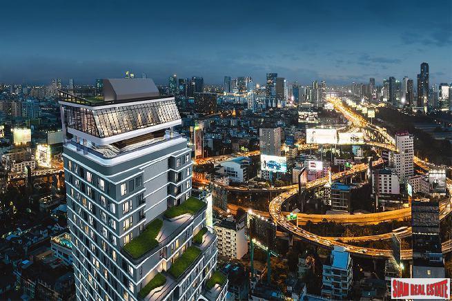 Just Completed Luxury High-Rise Condo with 360 Roof Pool at Victory Monument, Phaya Thai - Studio Units-0