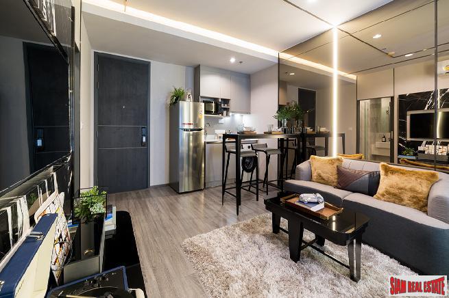 Just Completed Luxury High-Rise Condo with 360 Roof Pool at Victory Monument, Phaya Thai - Two Bed Units-7