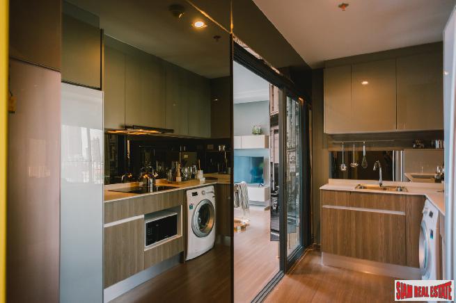 Newly Completed High-Rise Condo next to Chatuchak Park, BTS Saphan Khwai - One Bed Units-19