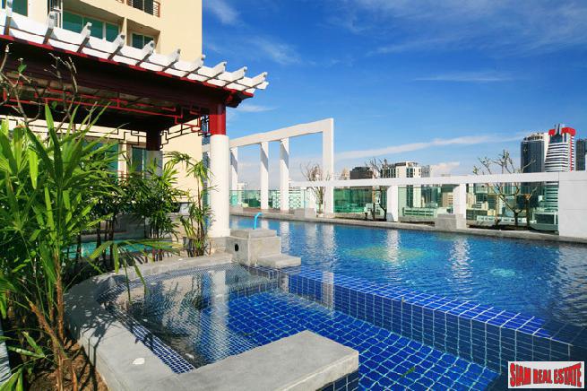[email protected] | Modern 1 Bed Condo in High-Rise Condo at Sam Yan, Bang Rak-12