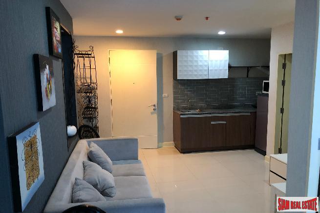 [email protected] | Modern 1 Bed Condo in High-Rise Condo at Sam Yan, Bang Rak-1