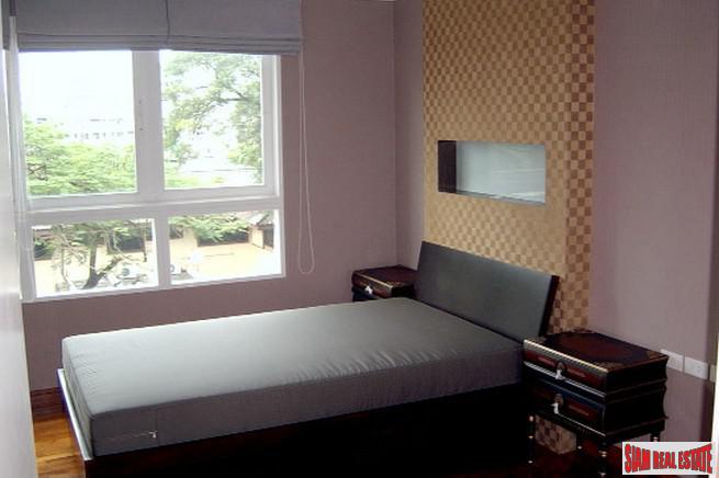 Baan Siri Sukhumvit 13 | Extra Spacious Three Bedroom Condo in Secure Nana Low Rise-3