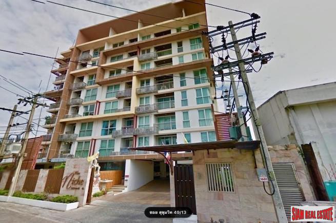The Niche Sukhumvit 49 | Sunny One Bedroom for Sale in a Phrom Phong Low Rise Condo-0