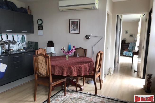 Apple Condo | Large 1 Bed Condo for Sale in Low-Rise Building with Serene Surroundings at Sukhumvit 107, BTS Bearing-23