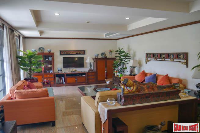 Katamanda | Overlooking Scenic Kata Bay a Magnificent Four Bedroom Pool Villa is for Sale-10