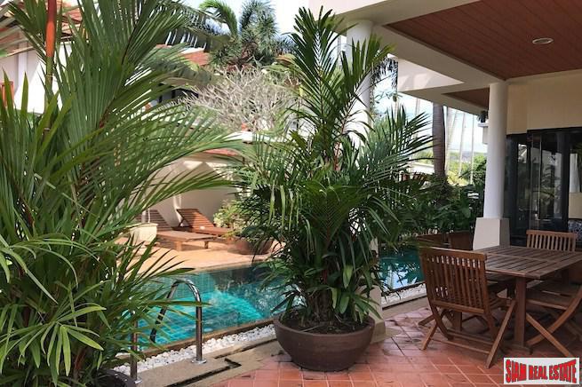 Laguna Townhomes | Spectacular Golf Course Views from this Three Bedroom Townhome for Sale-5