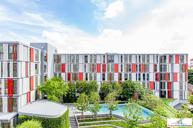 Taka Haus Ekamai 12 | Nicely Decorated and Fully Furnished Two Bedroom Condo for Rent