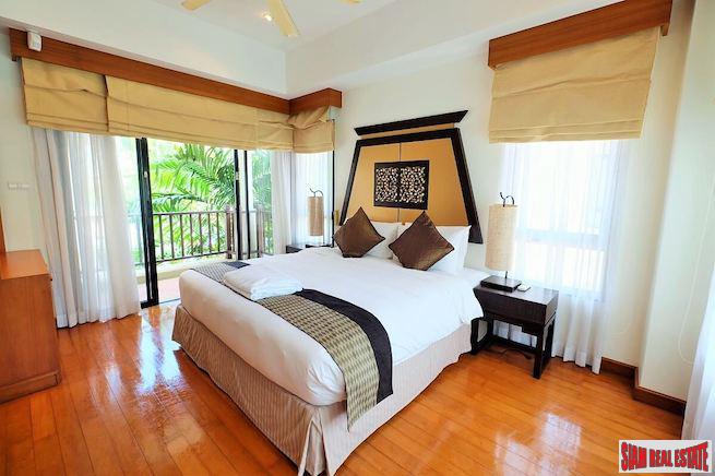 Laguna Village Townhomes | Three Bedroom Lagoon View Townhouse with Private Pool-3