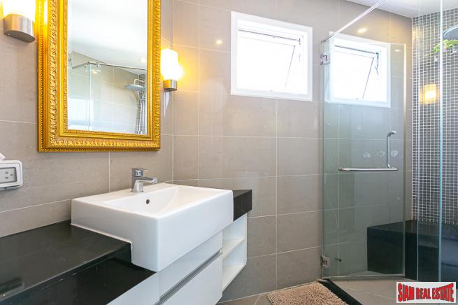 Supalai Wellington | Large 2 Bed Condo on 15th floor with Balcony at Huai Khwang-9