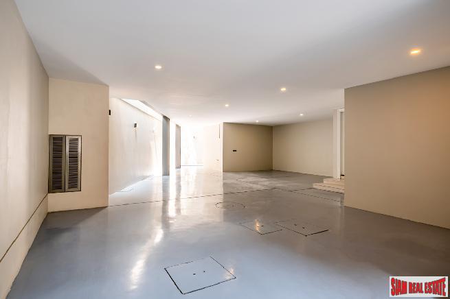 749 Residence | Luxury Town Home with Private Pool in Prime Location between Phrom Phong and Thong Lor-2