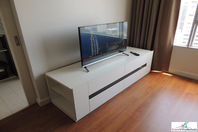 1 Bed Corner Unit on Top Floor (28th) of Condo One X, Sukhumvit 26, Phrom Phong-4