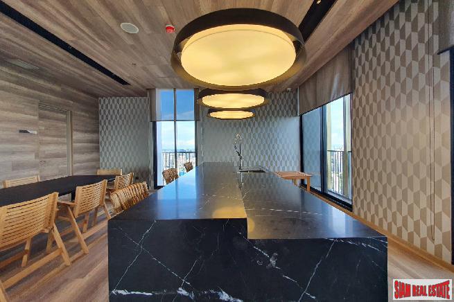 Newly Completed High-Rise at Sukhumvit 19, Central Asoke - 2 Bed Units - Thai Freehold Only-14