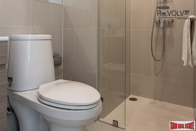 Newly Completed High-Rise Condo at Ratchada, MRT Thailand Cultural Centre - Two Bed Units - 15% Discount on Last 3 Units!-12