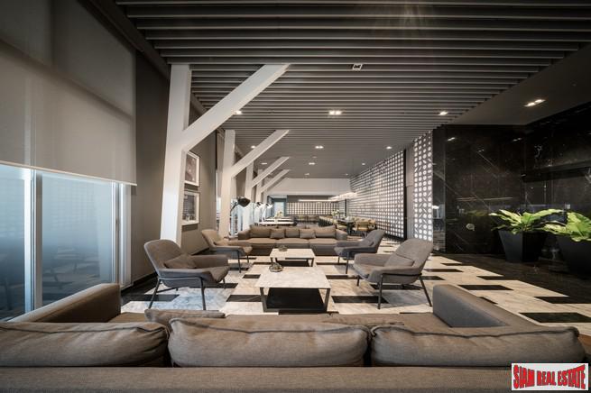 Newly Completed High-Rise Condo at Ratchada, MRT Thailand Cultural Centre - Two Bed Units - 15% Discount on Last 3 Units!-16