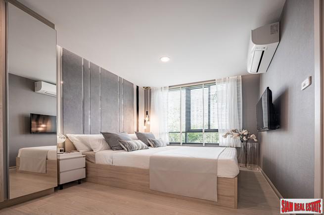 New Value High-Rise Condo by Leading Thai Developer at Srinakarin Road, next to New MRT Si La Salle - One Bed Units-17